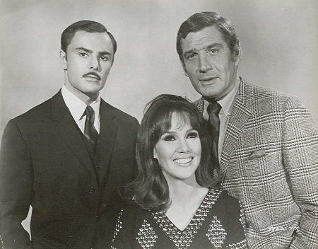 John Saxon, Mary Ann Mobley, Gene Barry