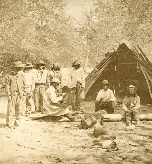 1587 - Albert Bierstadt's Studio